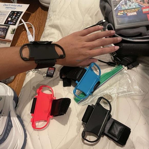 Nintendo switch accessory bundle - Picture 10 of 10